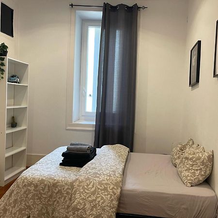 Embassy Arriaga Private Elegance Rooms In Stylish Shared Apartment Lisboa Ngoại thất bức ảnh