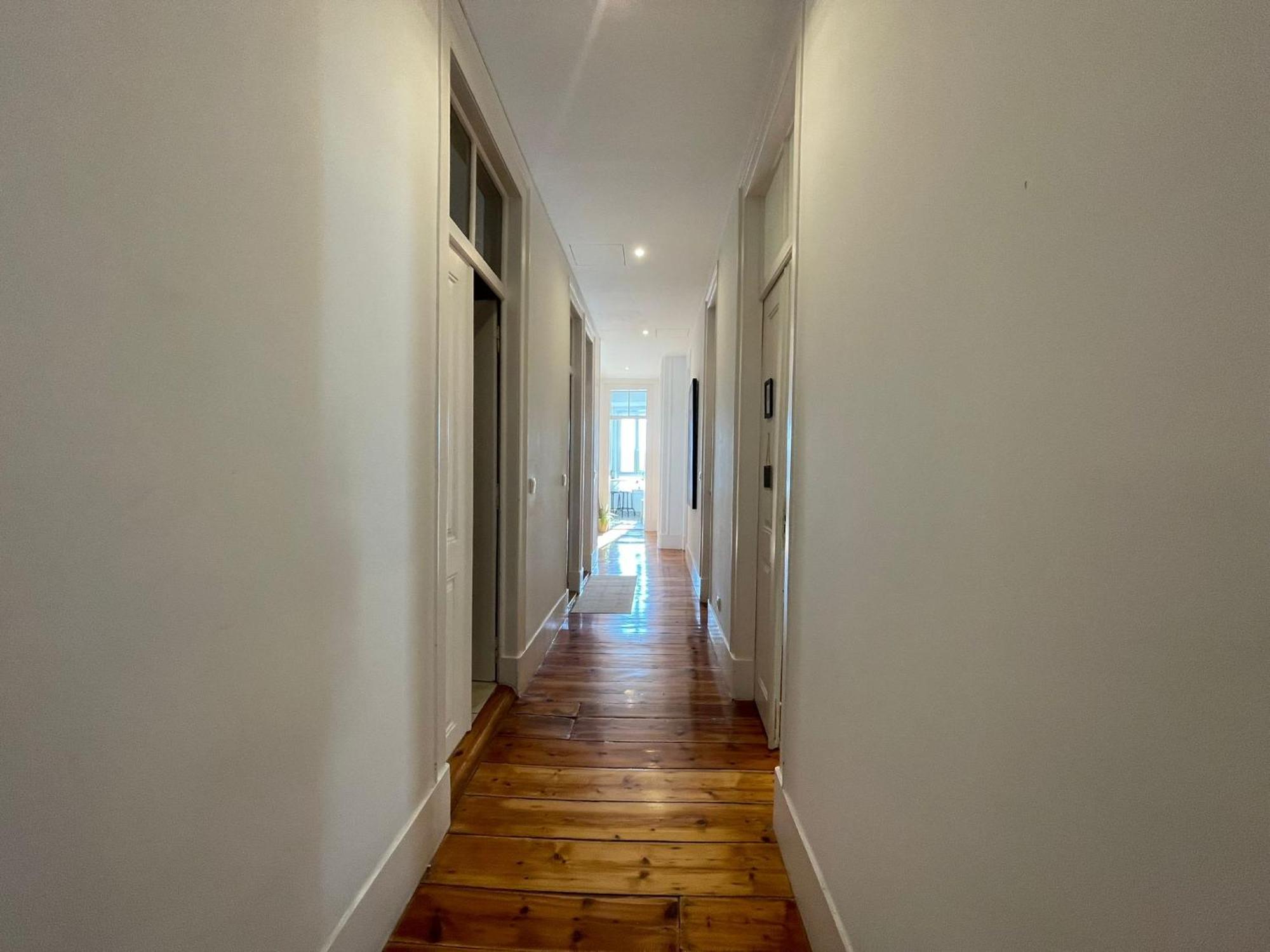 Embassy Arriaga Private Elegance Rooms In Stylish Shared Apartment Lisboa Ngoại thất bức ảnh