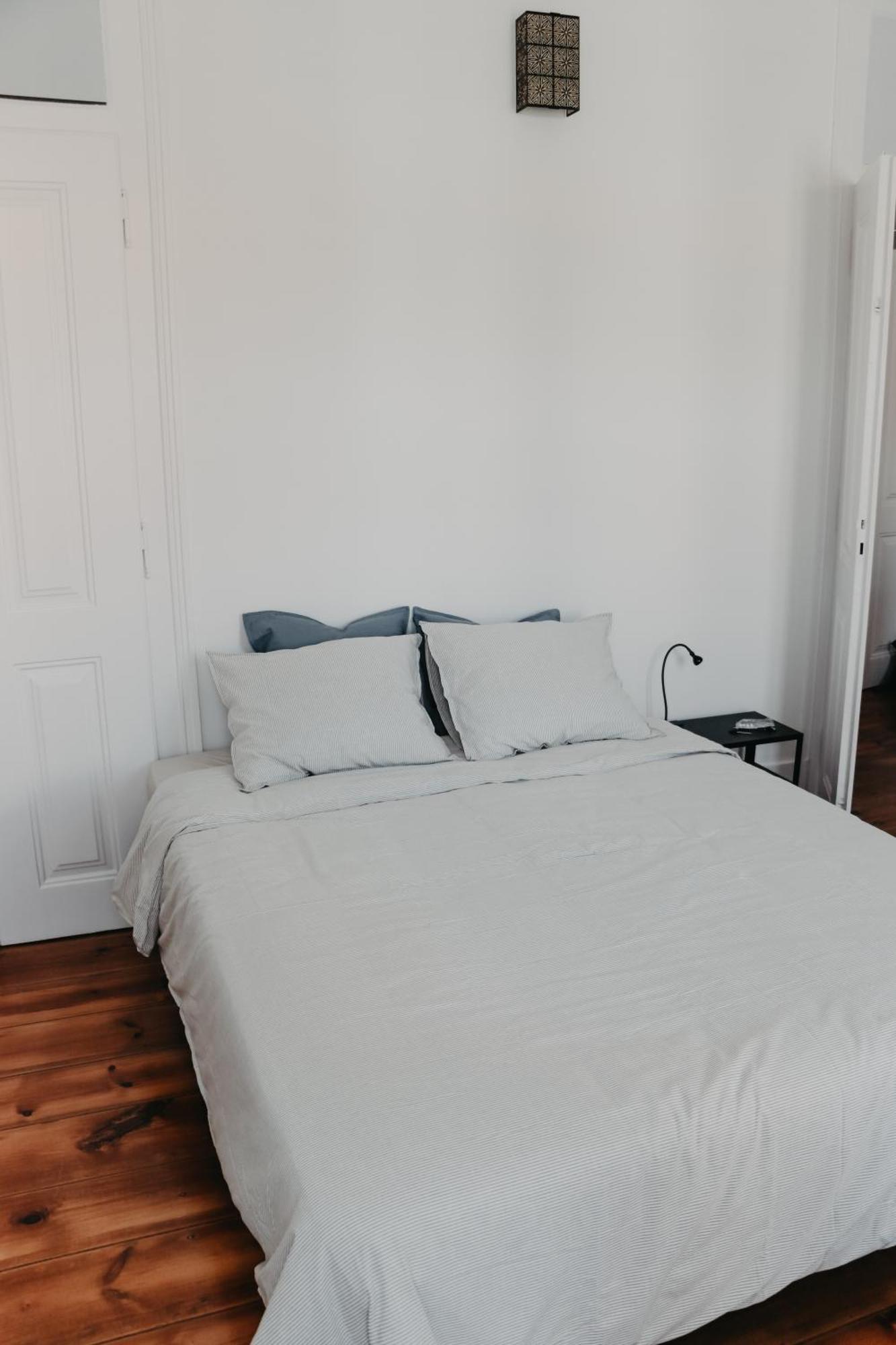 Embassy Arriaga Private Elegance Rooms In Stylish Shared Apartment Lisboa Ngoại thất bức ảnh