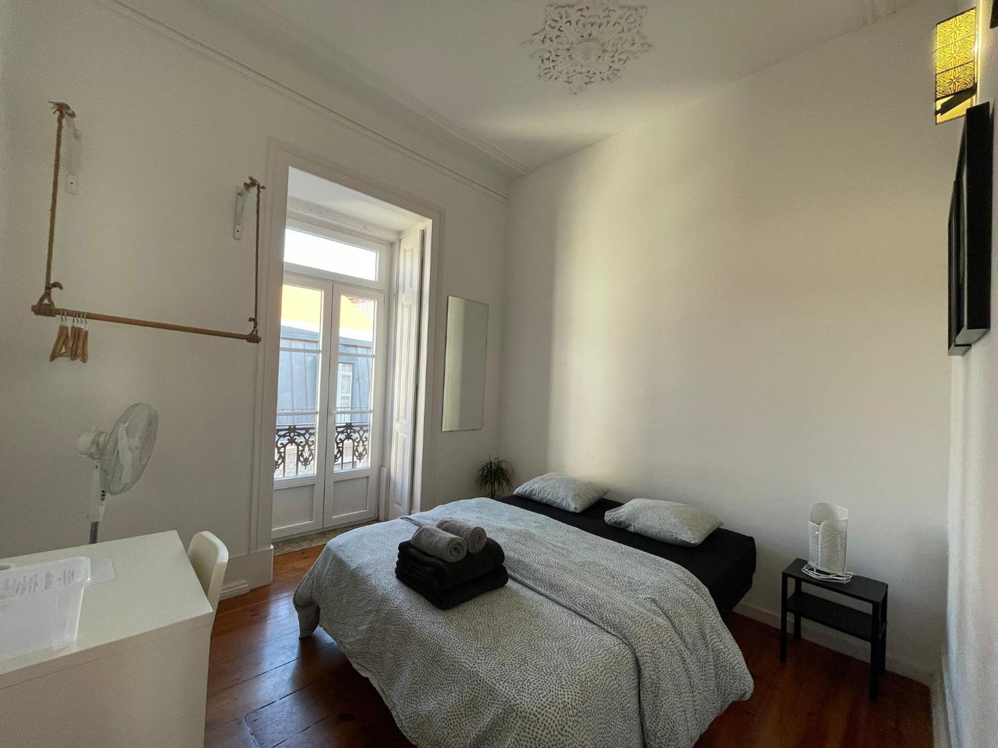 Embassy Arriaga Private Elegance Rooms In Stylish Shared Apartment Lisboa Ngoại thất bức ảnh